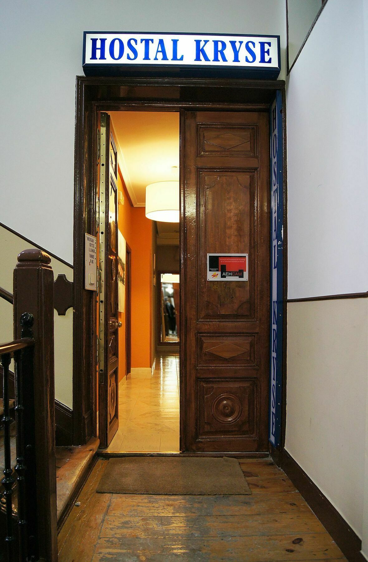 Hostal Fuencarral Kryse Madrid Exterior foto